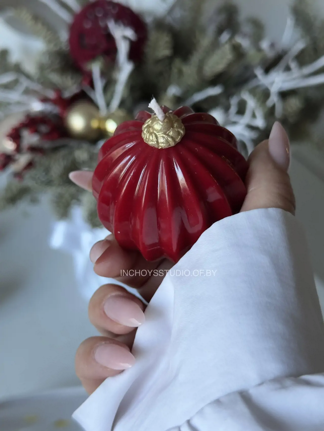 Керамический шар 6 см ребристый красный 