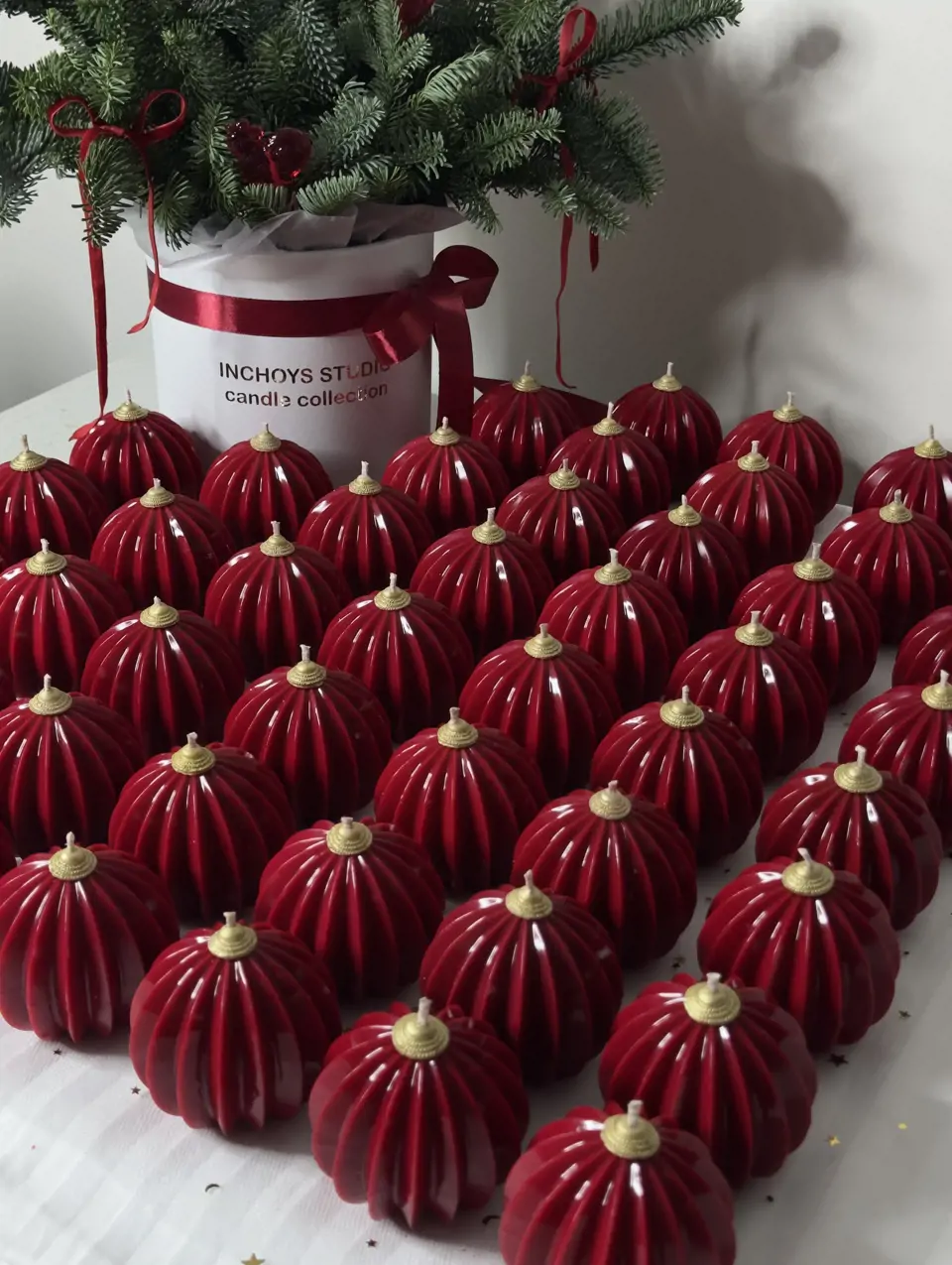 Керамический шар 7 см ребристый красный  — изображение 1