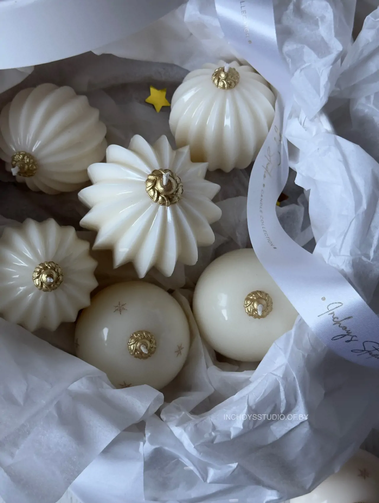 Ceramic baubles 7 см ребристый белый